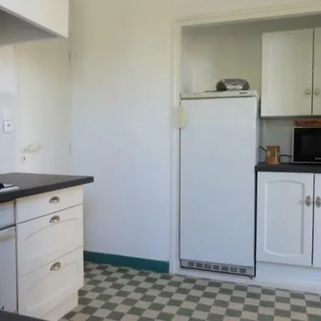 Apartment 8 Personnes Face Mer Acces Direct Plage 8gl25 *